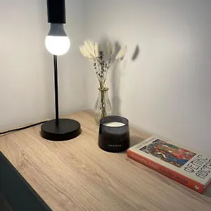 Appartement Logement Entier : Studio Neuf Avec Jardin, Vallauris